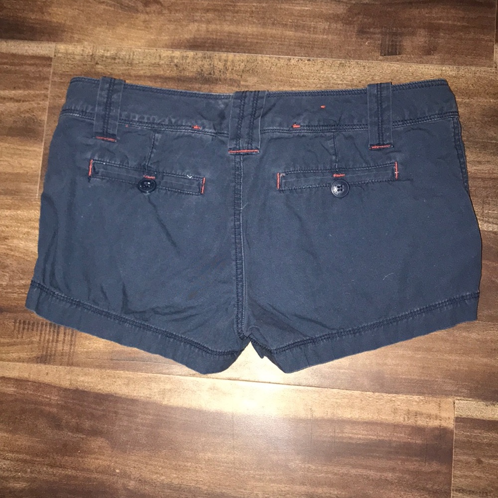 Mossimo Shorts - Picture 2 of 3